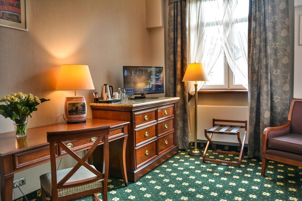Komoda Club Residence Kaliszki Rom bilde